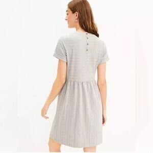LOFT Plus Gray & White Jacquard Pattern Stretch Knit Button Back Babydoll Dress
